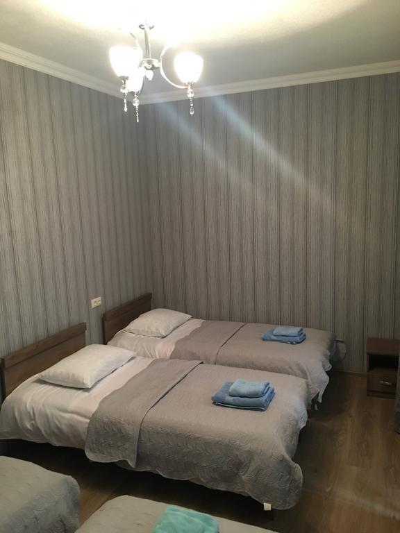 Cherry Hotel Kazbegi Eksteriør billede